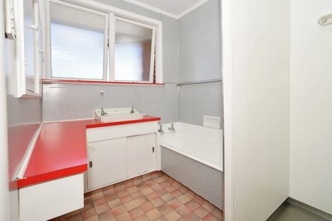 Photo of property in 49 Forest Lake Road, Maeroa, Hamilton, 3200