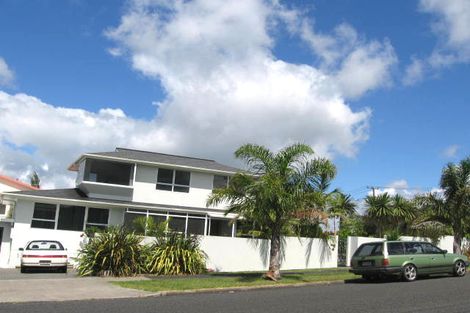 Photo of property in 1a Prospect Terrace, Milford, Auckland, 0620