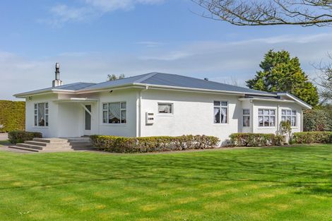 Photo of property in 50 Painua Road, Hokio Beach, Levin, 5571