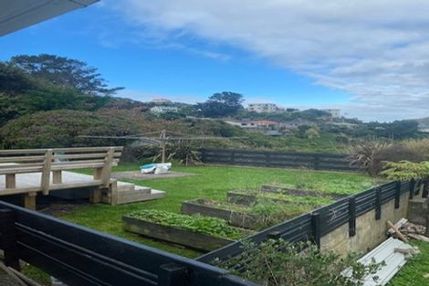 Photo of property in 9 Vancouver Street, Kingston, Wellington, 6021