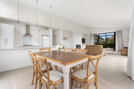 Photo of property in 11 Parachute Crescent, Papakura, 2110