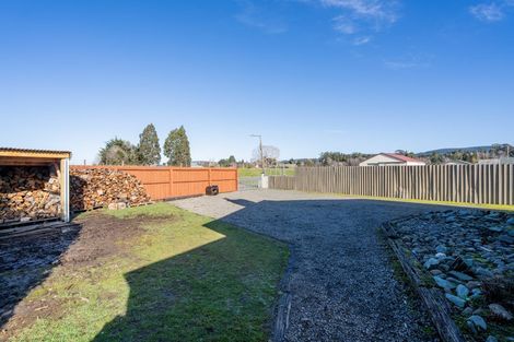 Photo of property in 9 Russell Esplanade, Otautau, 9610