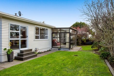 Photo of property in 77 Blake Street, Waitara, 4320