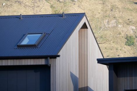 Photo of property in 9 Lakefield Close, Kingston, Athol, 9793