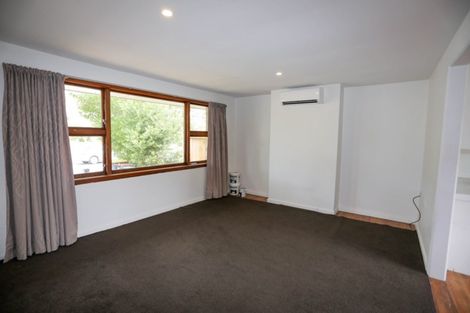 Photo of property in 1/2 Wilfrid Street, Ilam, Christchurch, 8041
