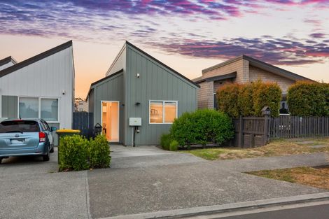 Photo of property in 53 Matakohe Road, Westgate, Auckland, 0814