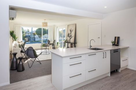 Photo of property in 19 Horton Place, Avondale, Christchurch, 8061