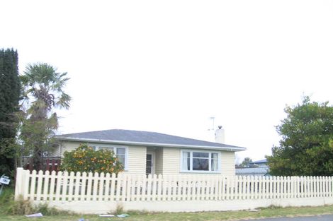 Photo of property in 25 Howard Road, Taradale, Napier, 4112