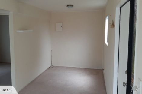 Photo of property in 4229 Great North Road, Glendene, Auckland, 0602