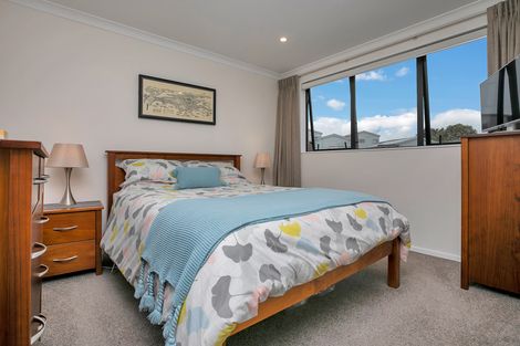 Photo of property in 136 Hobsonville Road, Hobsonville, Auckland, 0618