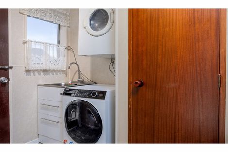 Photo of property in 26 Walton Park Avenue, Fairfield, Dunedin, 9018