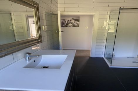 Photo of property in 112 Upper Fitzherbert Road, Wainuiomata, 5373