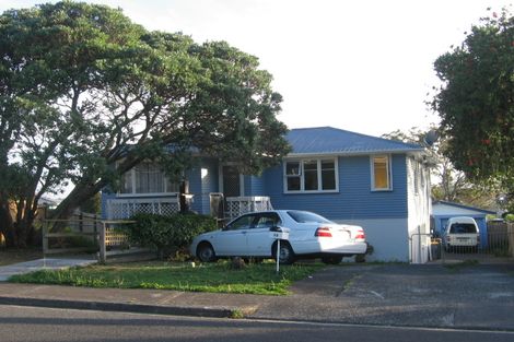 Photo of property in 69 Bruce Road, Glenfield, Auckland, 0629