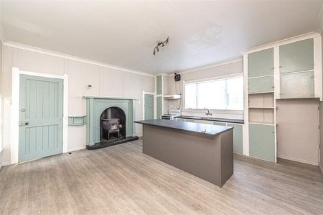 Photo of property in 8 Gurr Place, Aramoho, Whanganui, 4500