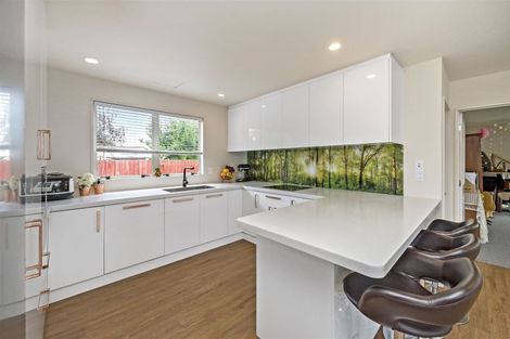 Photo of property in 6 Rosefield Lane, Northcote, Christchurch, 8052