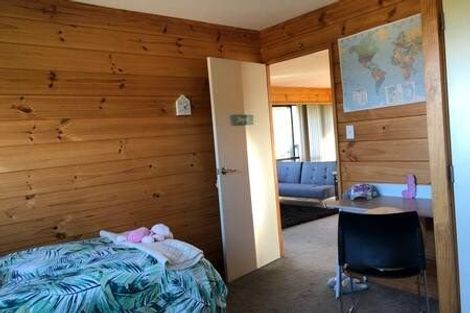 Photo of property in 264 State Highway 16, Kumeu, 0892