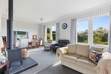 Photo of property in 458 Mountain Road, Lepperton, New Plymouth, 4373