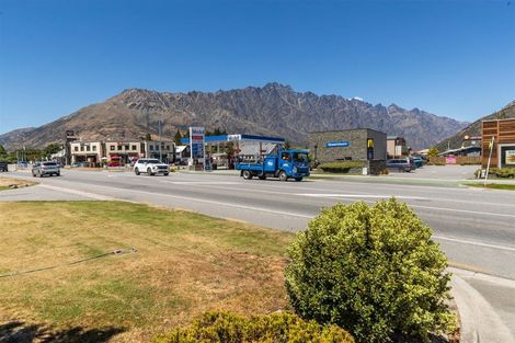 Photo of property in 4/1062 Frankton Road, Frankton, Queenstown, 9300