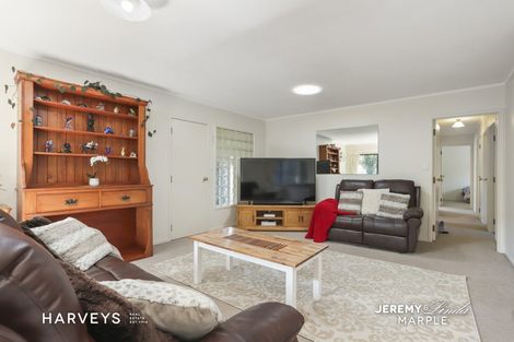 Photo of property in 5/37a Glengarry Road, Glen Eden, Auckland, 0602