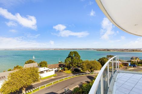 Photo of property in 9 Brigantine Drive, Beach Haven, Auckland, 0626
