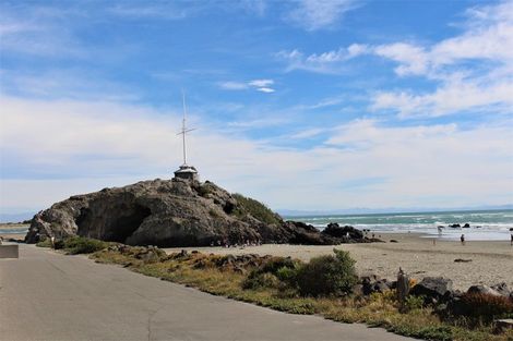 Photo of property in 72 Wakatu Avenue, Moncks Bay, Christchurch, 8081