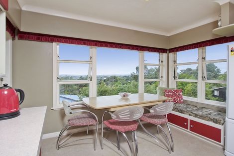 Photo of property in 238 Old Titirangi Road, Titirangi, Auckland, 0604