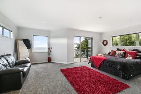 Photo of property in 11 Sykes Avenue, Hatfields Beach, Orewa, 0931