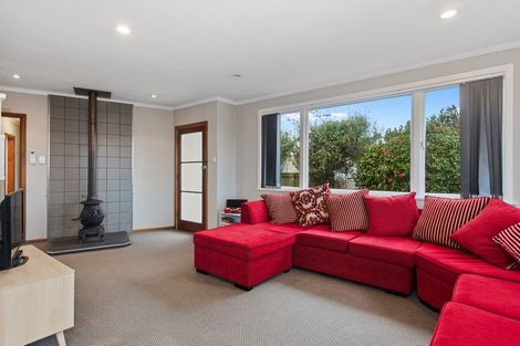 Photo of property in 6 Larnach Street, St Andrews, Hamilton, 3200