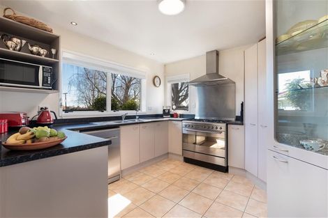 Photo of property in 82 Moore Street, Leamington, Cambridge, 3432