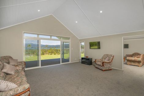 Photo of property in 165 Kelly Jade Avenue, Matarangi, Whitianga, 3592