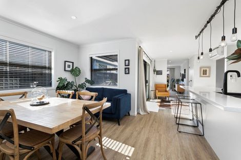 Photo of property in 15 Pimelea Street, Papamoa Beach, Papamoa, 3118