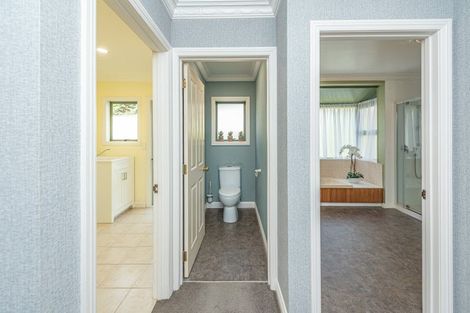 Photo of property in 93b Mount View Road, Bastia Hill, Whanganui, 4500