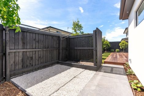 Photo of property in 98a Aorangi Road, Bryndwr, Christchurch, 8053