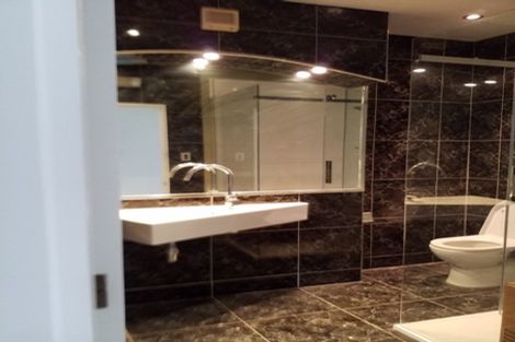 Photo of property in 11 Robieson Street, Roseneath, Wellington, 6011