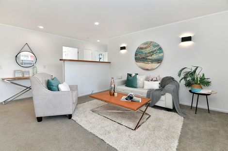 Photo of property in 33b Springs Road, Parakai, 0830