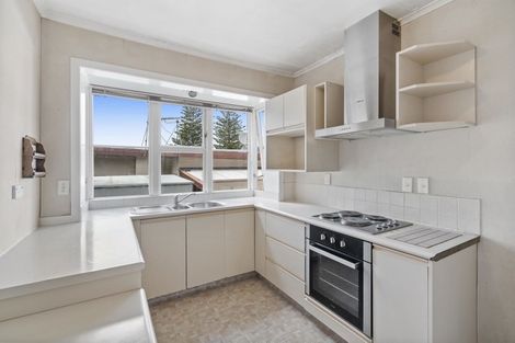 Photo of property in 20 Waterloo Road, Milford, Auckland, 0620