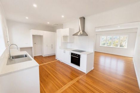 Photo of property in 45 Plunket Terrace, Hamilton East, Hamilton, 3216