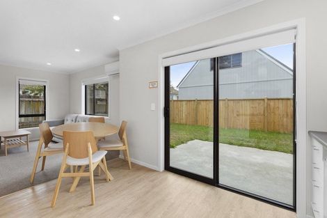 Photo of property in 12 Emmadale Lane, Hamilton East, Hamilton, 3216