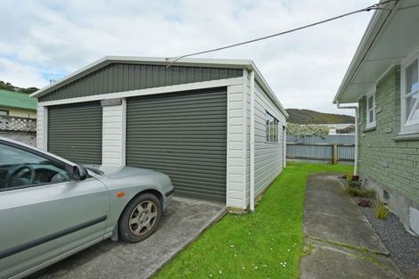 Photo of property in 12/11 Glen Alice Grove, Naenae, Lower Hutt, 5011