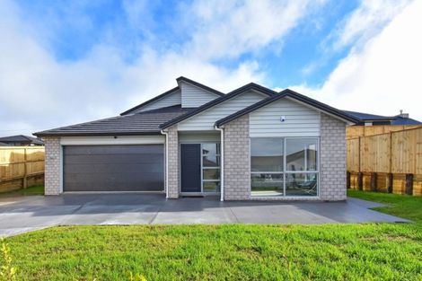 Photo of property in 19 Thomason Crescent, Pokeno, 2402