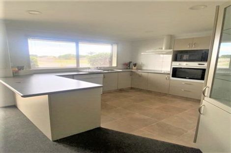 Photo of property in 734 Gloucester Road, Papamoa Beach, Papamoa, 3118