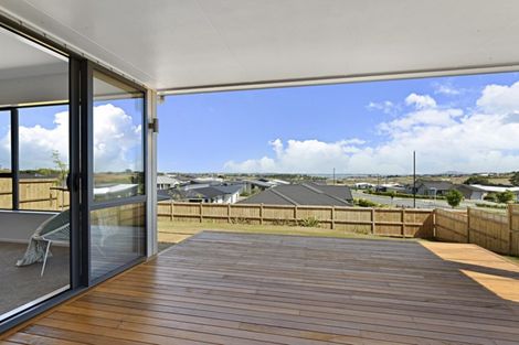 Photo of property in 12 Karo Road, Beachlands, Auckland, 2018