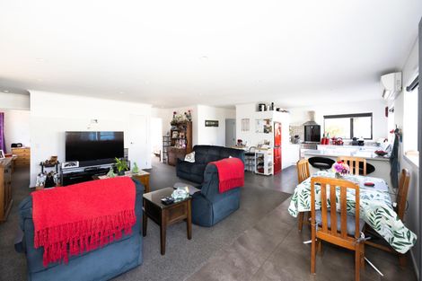 Photo of property in 43 Cobblestone Road, Kakanui, Oamaru, 9495