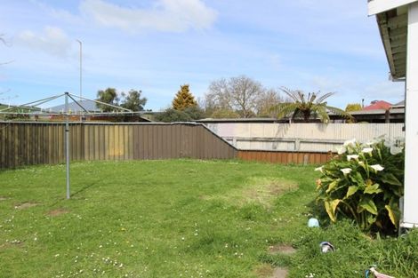 Photo of property in 71 Sedcole Street, Pahiatua, 4910