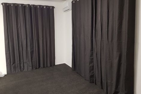 Photo of property in 5 Tangelo Place, Bucklands Beach, Auckland, 2012