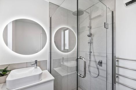 Photo of property in 1/146 Blenheim Road, Riccarton, Christchurch, 8041