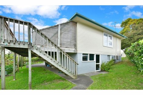 Photo of property in 31 Hillcrest Road, Hatfields Beach, Orewa, 0931
