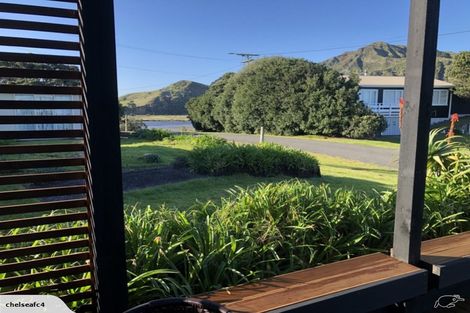 Photo of property in 5 Tokopapa Street, Mokau, 4376