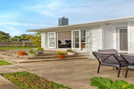 Photo of property in 1 Redmond Street, Elgin, Gisborne, 4010