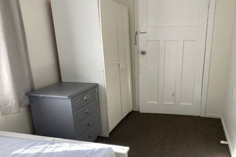 Photo of property in 35 Bay Street, Petone, Lower Hutt, 5012